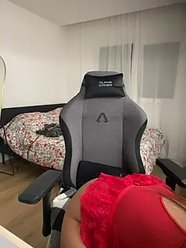 PamAnna online show from March 13, 7:20 am