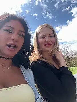 AlyssaHottv  online show from April 16, 9:53 am