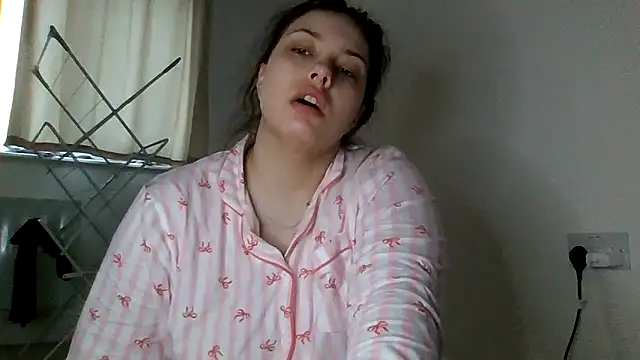 Krystal Tx online show from March 8, 8:07 am