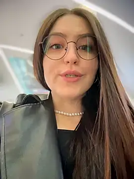 meow girl online show from March 17, 11:58 am