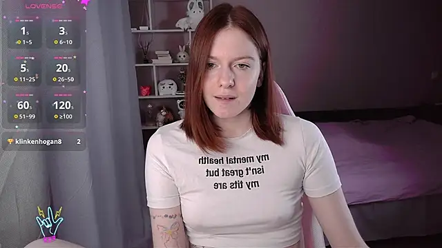 CassieJuice69 online show from March 27, 3:52 am