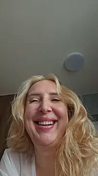 MariaRichi  online show from April 15, 8:37 am