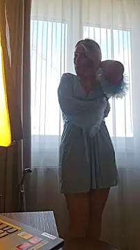 MariaRichi  online show from April 6, 6:36 am