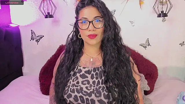 yoishat77 online show from May 8, 8:32 pm