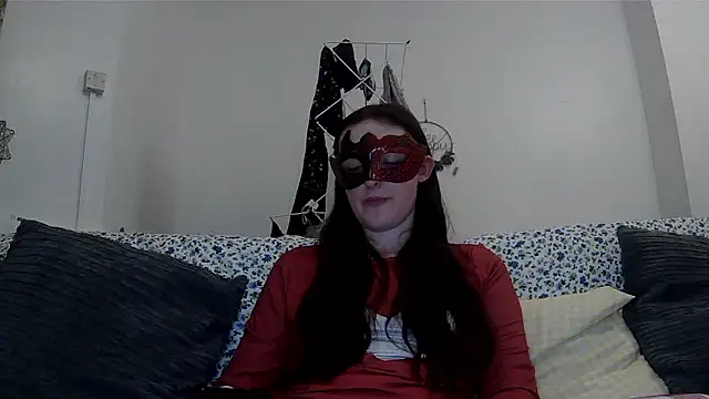 LexiSnowUK online show from January 13, 9:52 pm