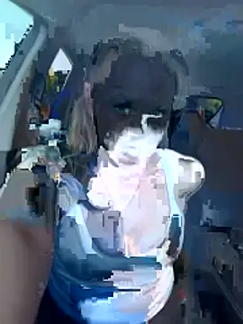 OverlookedHonesty9 online show from April 13, 11:16 pm