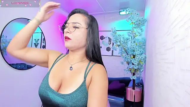 Tiara rr online show from March 24, 3:34 am