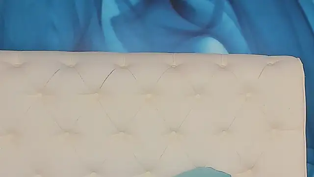 SkinnyDolly online show from April 4, 11:09 am