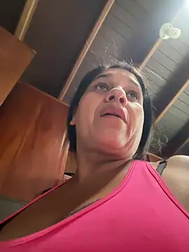 siri duque online show from April 18, 3:36 pm