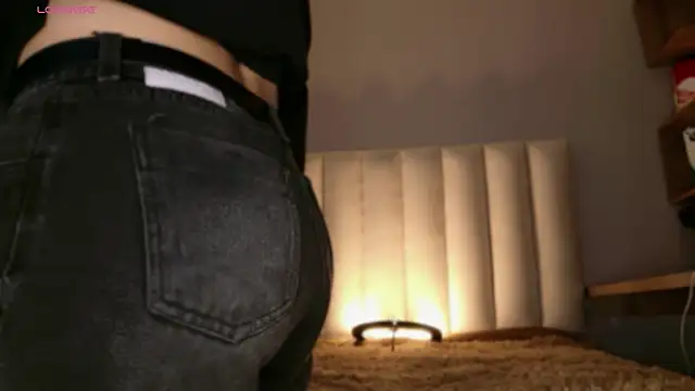 Megan mooree  online show from March 4, 1:28 pm