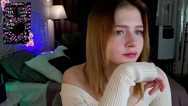 jenny bunny  online show from March 18, 1:32 am