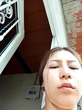 Sara Brownx online show from April 16, 9:39 pm