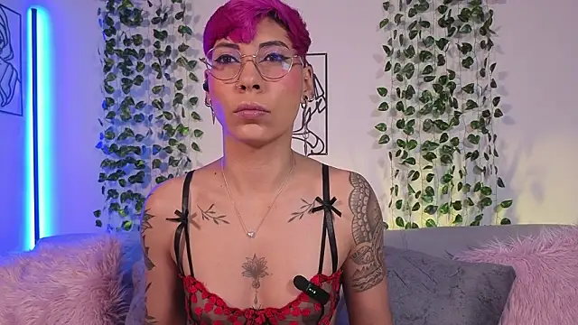 MiaMorgan  online show from March 3, 9:48 am