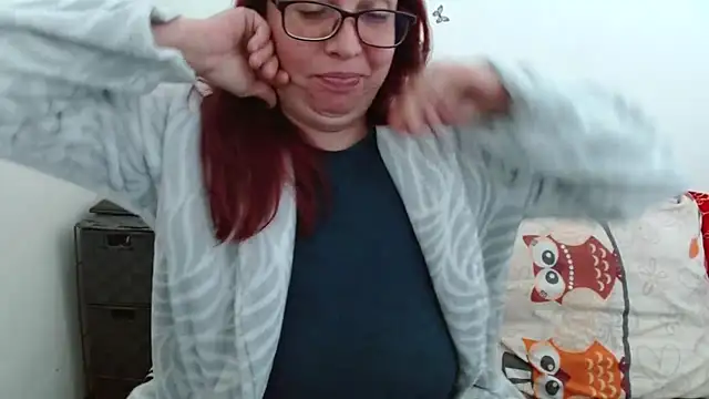 LadyHellene online show from March 20, 8:52 am