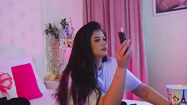 Amberseyes online show from April 27, 6:10 am