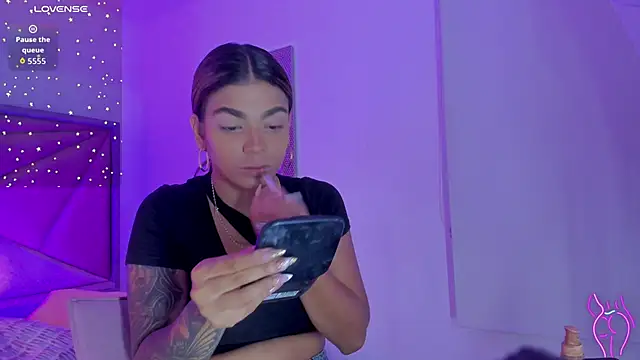 GiaFu online show from April 17, 12:24 am