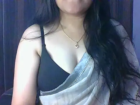 santurmom online show from May 13, 6:02 pm
