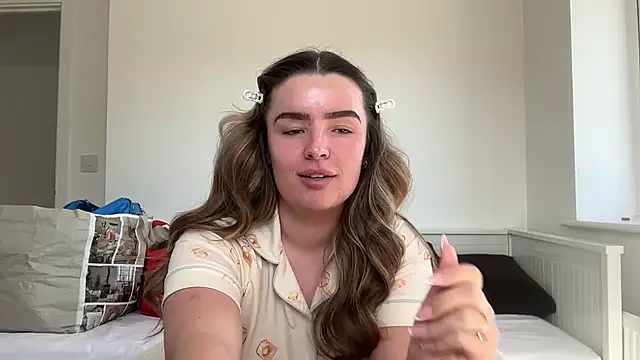 maisiesmithx online show from April 6, 1:56 pm