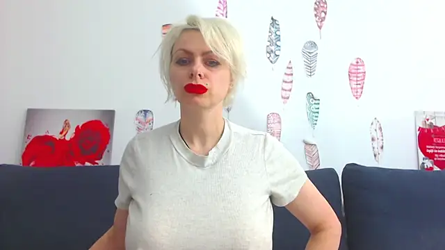 PlayfullGoldie online show from March 21, 3:33 am