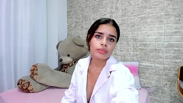lissbrown online show from March 13, 4:19 pm