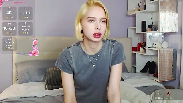 White Lioness online show from October 21, 3:16 pm