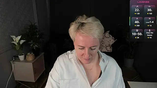 Nika Smit online show from March 6, 9:26 am