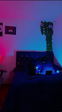 Pauilina online show from April 11, 12:06 am