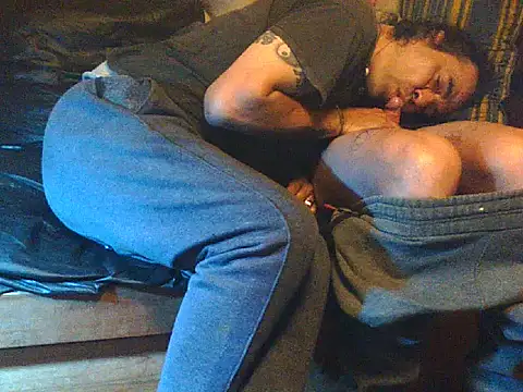 dicks-lover online show from April 15, 7:42 am