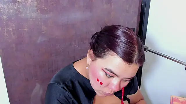 klhoe boobs online show from April 26, 3:59 am