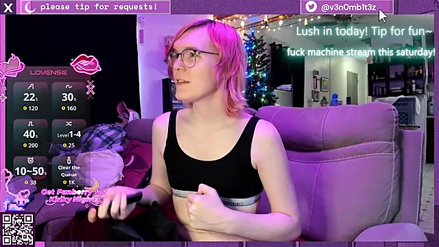 v3n0mb1t3z online show from December 13, 9:10 pm