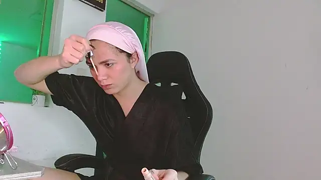 giuliana andrade online show from March 20, 12:26 am