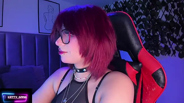 Kitty Gang online show from October 4, 3:12 am