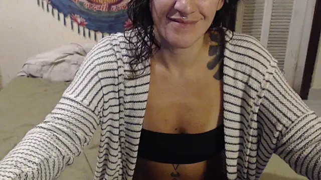 MissRebeka online show from May 11, 9:12 pm