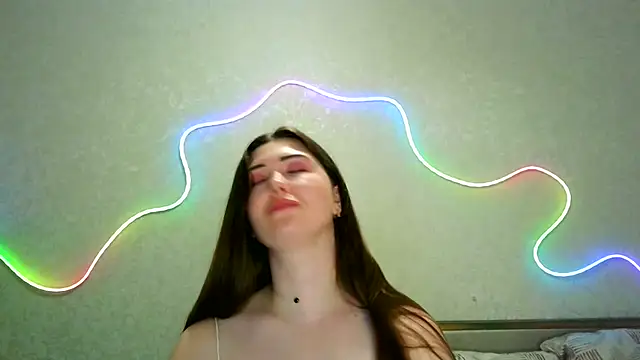 SeductiveTati online show from June 7, 9:10 pm