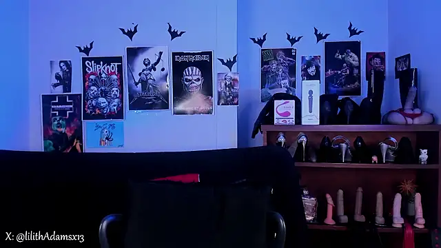 lilith-deveraux online show from March 6, 2:23 pm