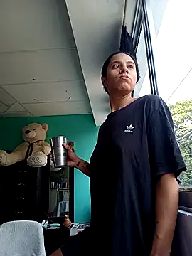 Karii-R online show from March 4, 3:18 pm