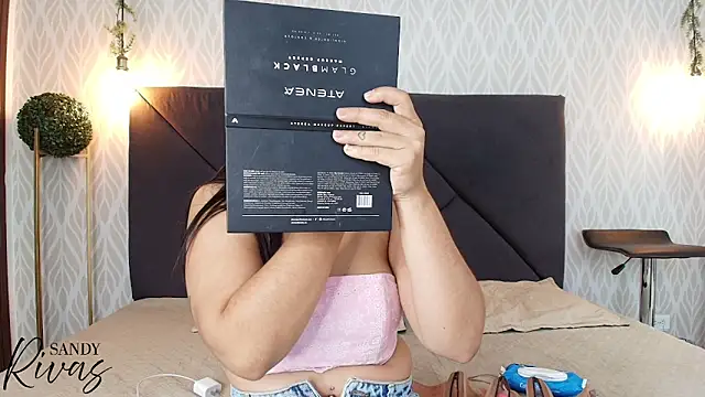 sandy rivas online show from March 31, 12:16 pm