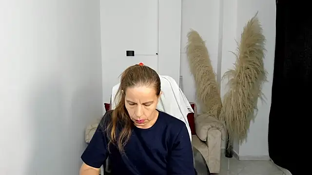 Milf karlye online show from March 18, 3:44 am