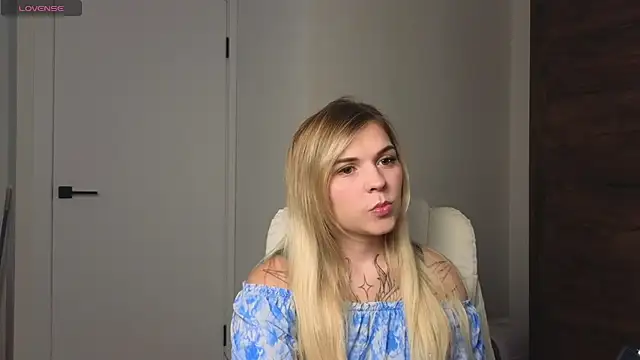 Kate Legend online show from July 21, 2:34 am