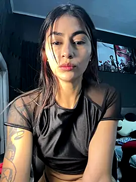 emilie xx  online show from November 30, 7:07 pm