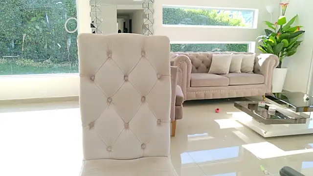 kimberly  online show from April 12, 8:22 pm