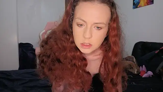 ENGLISHEMILY 69 online show from March 17, 10:03 pm