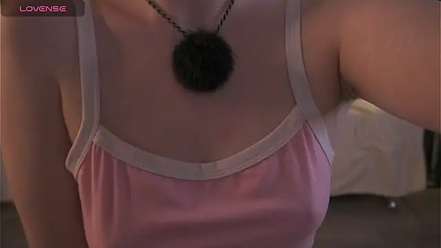 Emmi Flowers online show from June 6, 1:17 pm