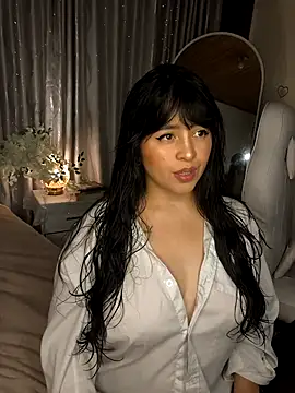 sunshine maddy online show from May 8, 1:53 am