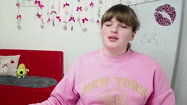 StaceyLex online show from April 4, 5:39 am