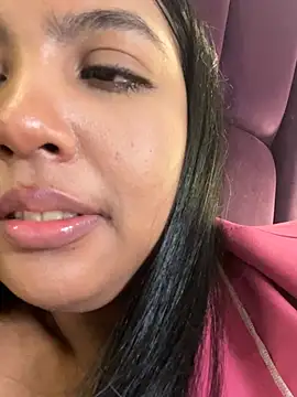 nicole fisherr online show from July 14, 2:05 am