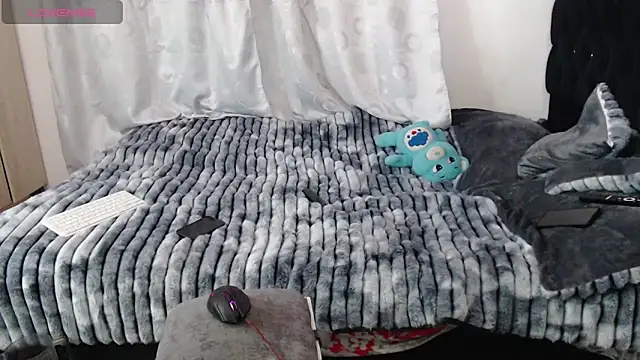 Kitty and jake online show from March 29, 12:20 am