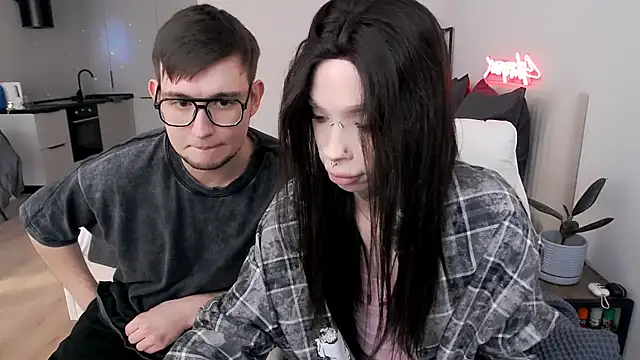 Tanya M online show from April 5, 2:38 pm