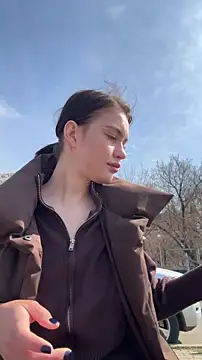 KikiWatson online show from March 22, 8:20 am