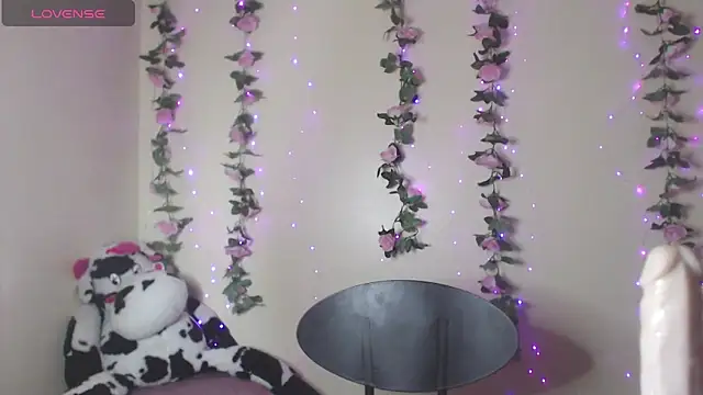 Saloome- online show from April 25, 10:40 pm